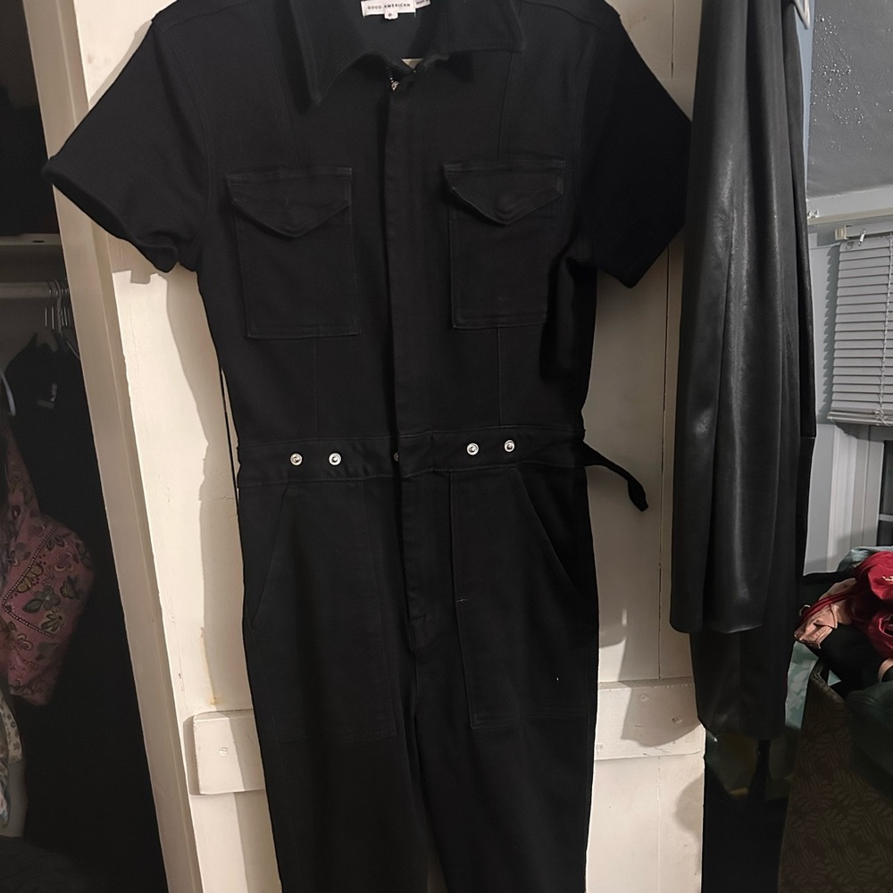 Good American Short-Sleeve Jumpsuit